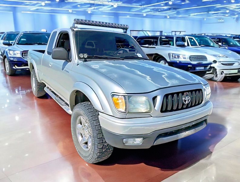 2004 Toyota Tacoma Prerunner Xtracab V6 4AT's photo