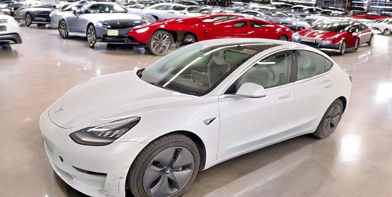 2018 Tesla Model 3 Long Range Dual Motor All-Wheel Drive's photo