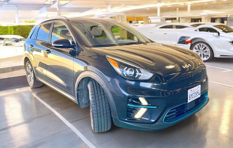 2022 Kia Niro EX EV's photo