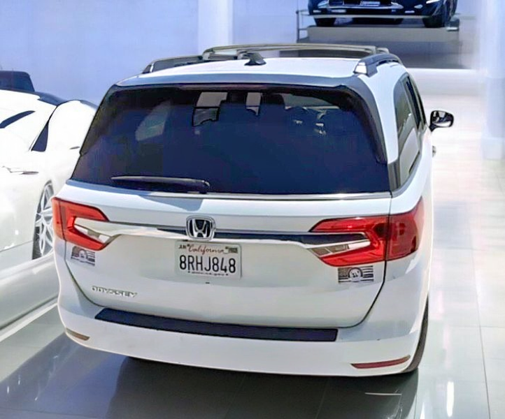 2020 Honda Odyssey EX-L - Photo 6