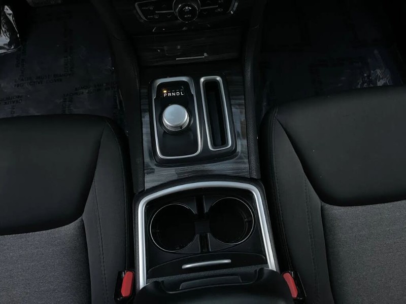 2021 Chrysler 300 Touring - Photo 21