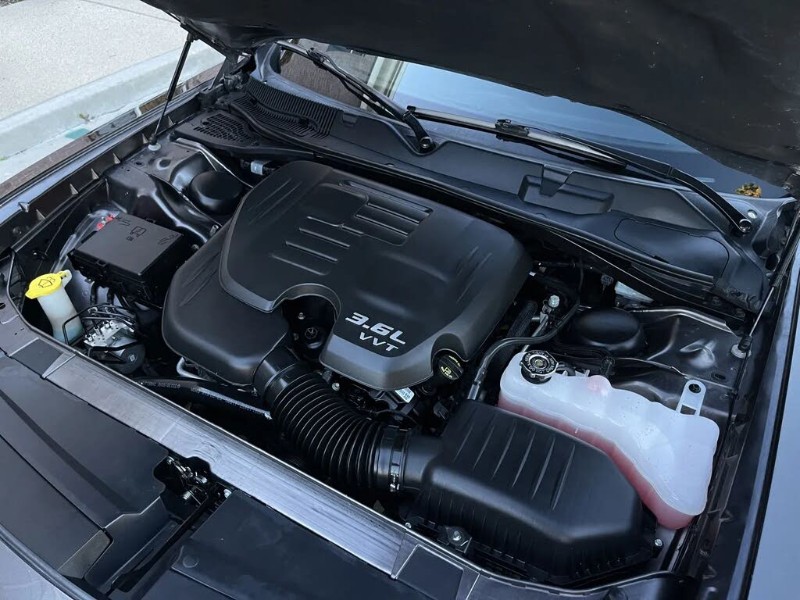 2017 Dodge Challenger GT - Photo 7