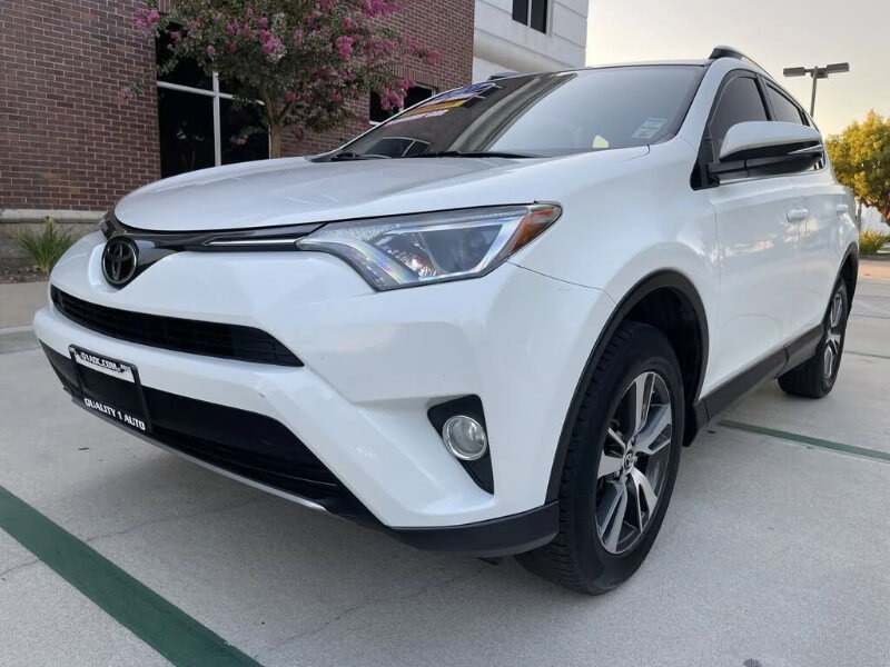 2017 Toyota RAV4