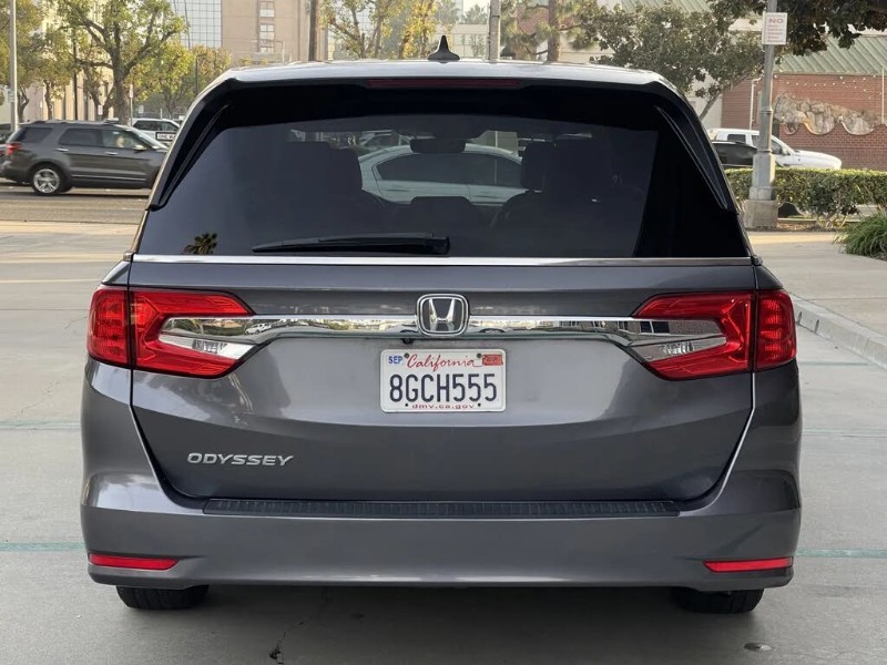 2019 Honda Odyssey EX-L - Photo 3