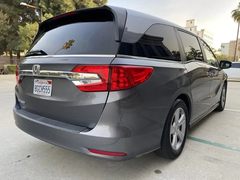 2019 Honda Odyssey EX-L - Photo 4