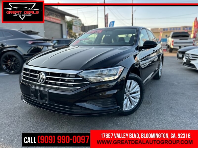 2019 Volkswagen Jetta SE's photo