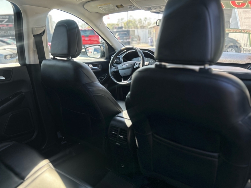 2021 Ford Escape SEL - Photo 8