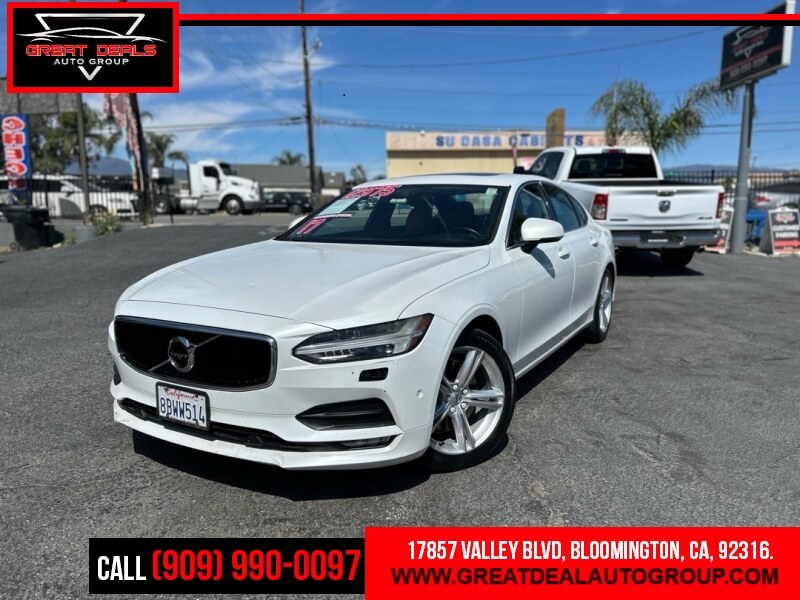 2017 Volvo S90 T5 Momentum FWD's photo