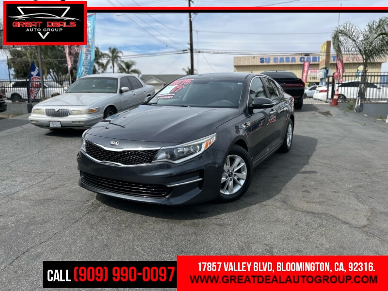 2017 Kia Optima LX AT's photo