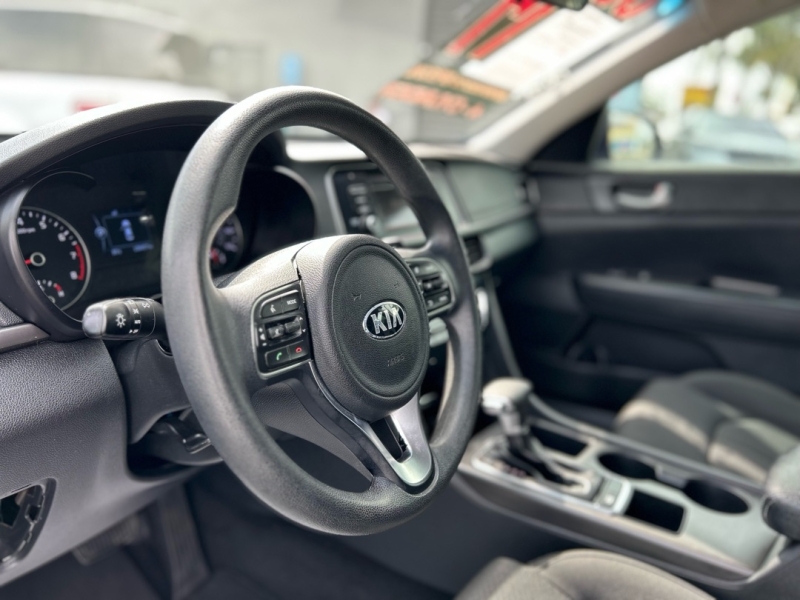 2017 Kia Optima LX