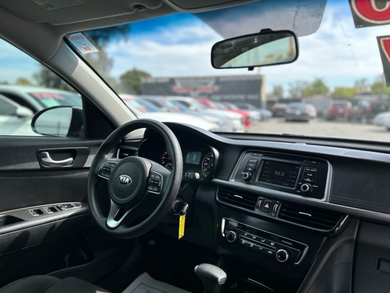 2017 Kia Optima LX