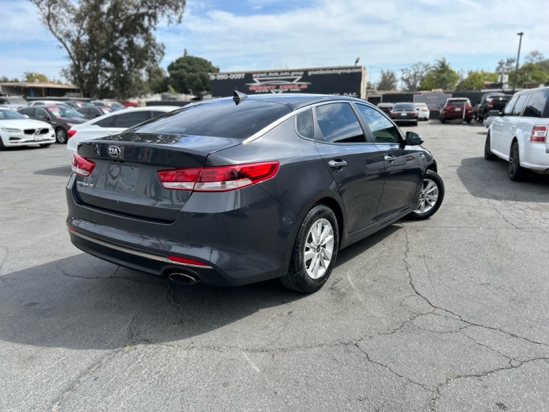 2017 Kia Optima LX