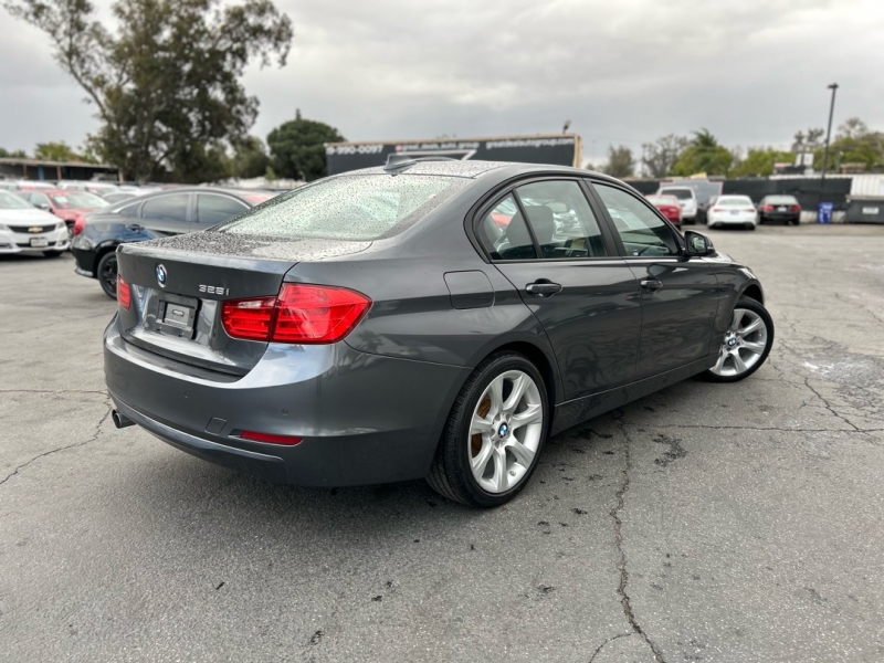 2015 BMW 3 Series 328i