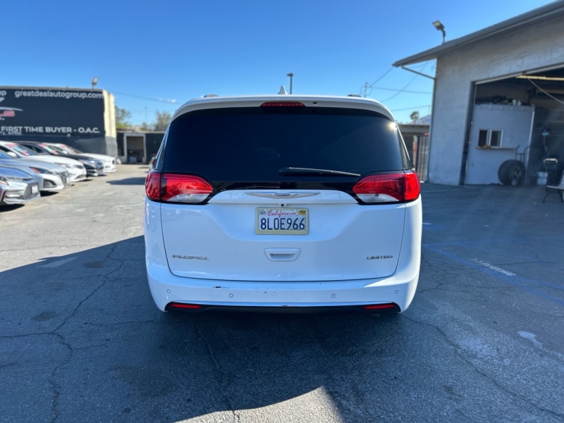 2017 Chrysler Pacifica Limited