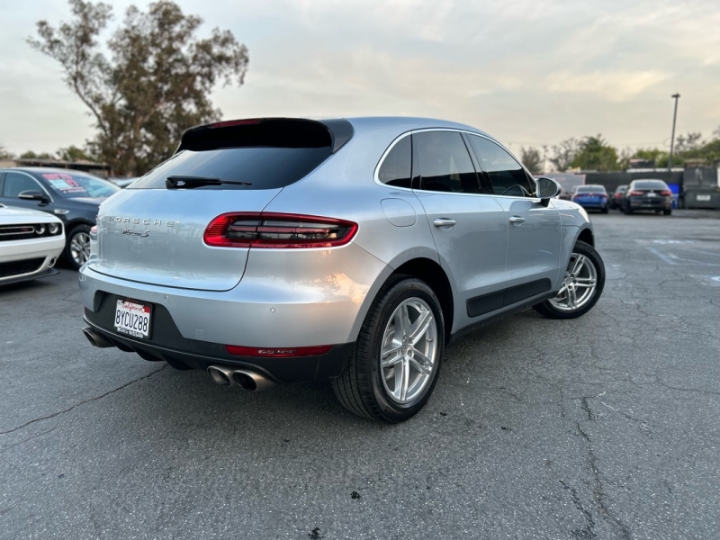 2015 Porsche Macan S