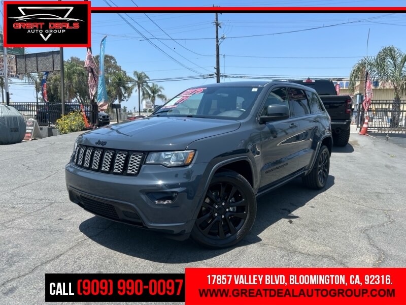 2017 Jeep Grand Cherokee Altitude 4WD's photo