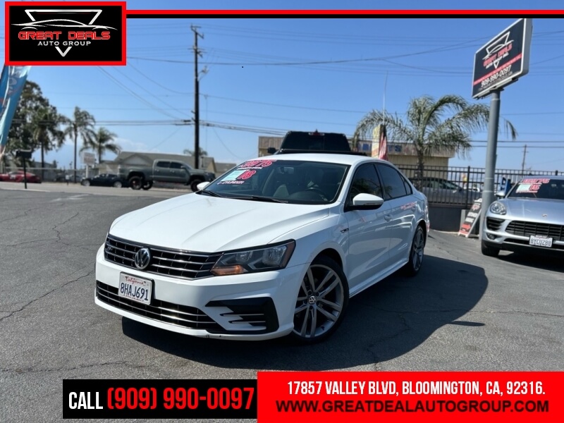 2018 Volkswagen Passat 2.0T R-Line Auto's photo