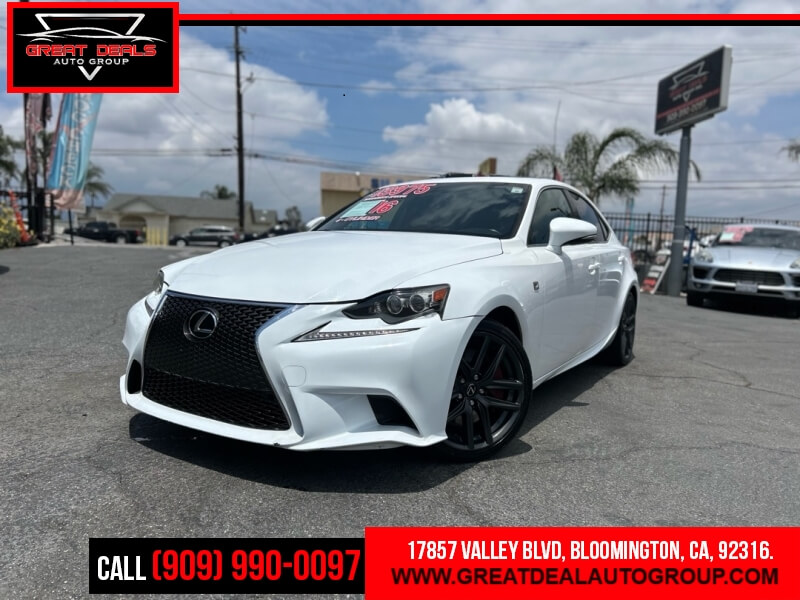 2016 Lexus IS 350 200t's photo