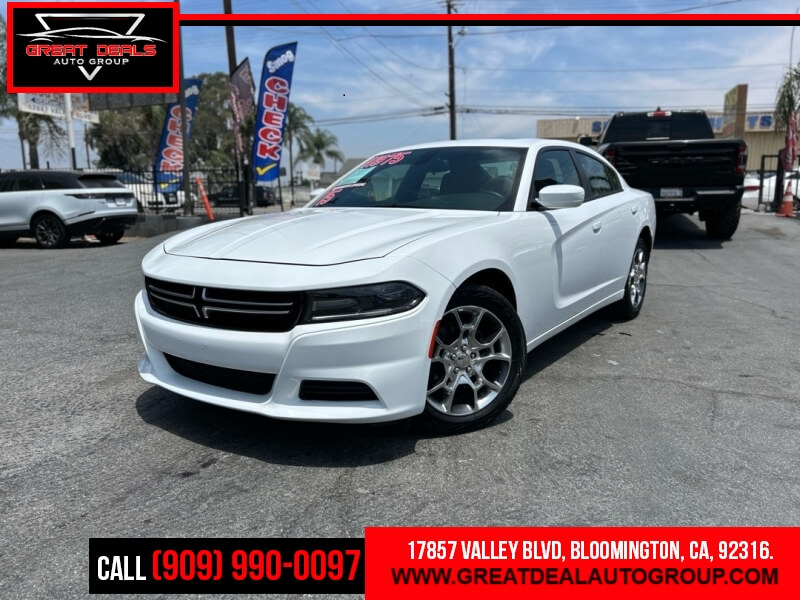 2015 Dodge Charger SE AWD's photo