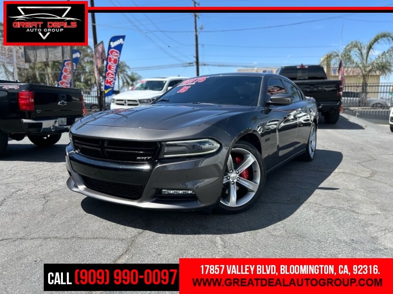 2016 Dodge Charger R/T's photo