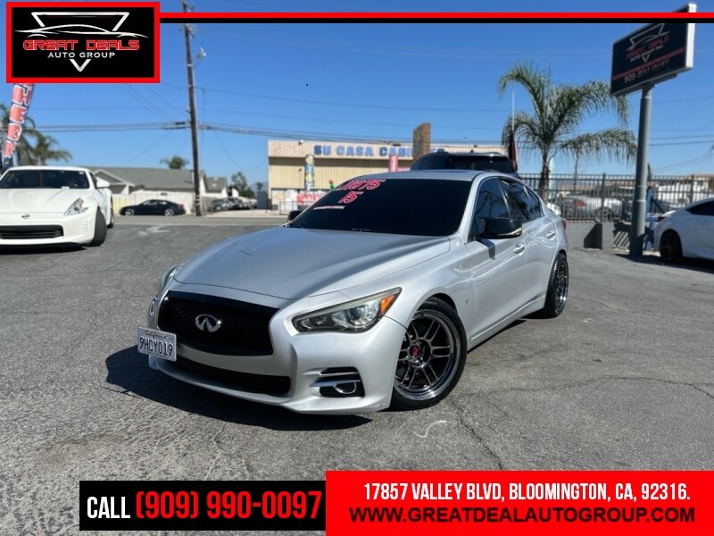 2015 INFINITI Q50 Sport