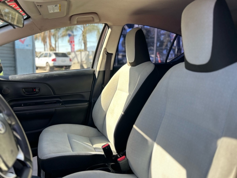 2018 Toyota Prius C 