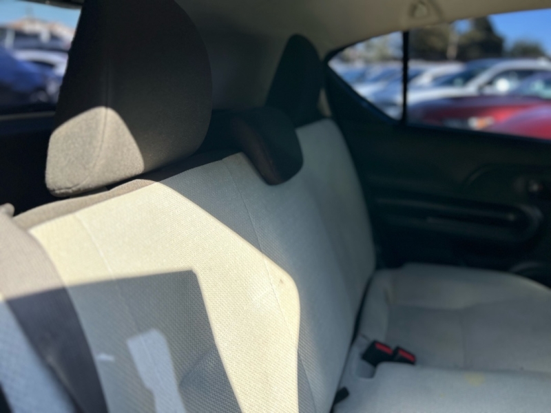 2018 Toyota Prius C 