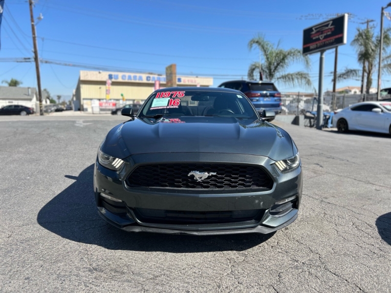 2016 Ford Mustang V6