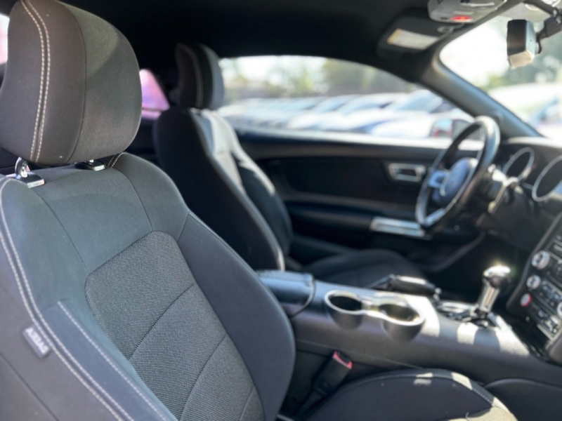 2016 Ford Mustang V6