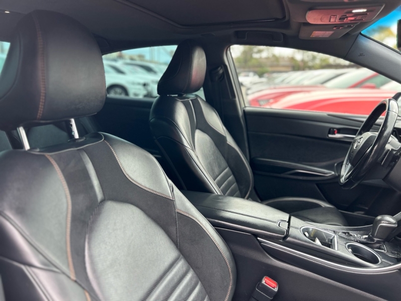 2019 Toyota Avalon XSE