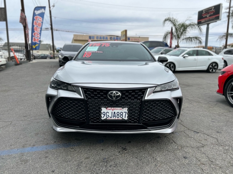 2019 Toyota Avalon XSE