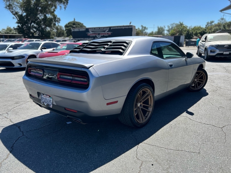 2017 Dodge Challenger R/T