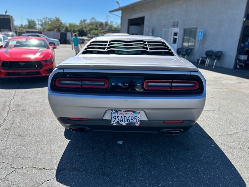 2017 Dodge Challenger R/T