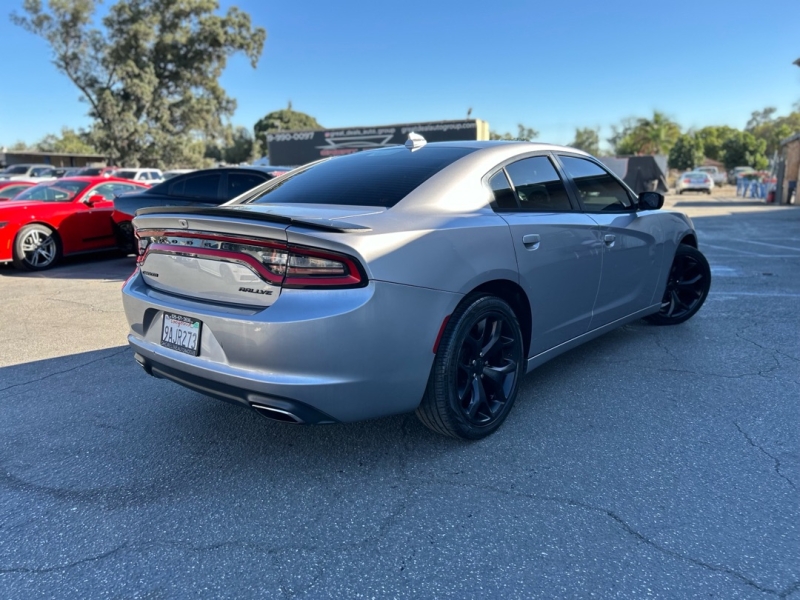 2015 Dodge Charger SXT