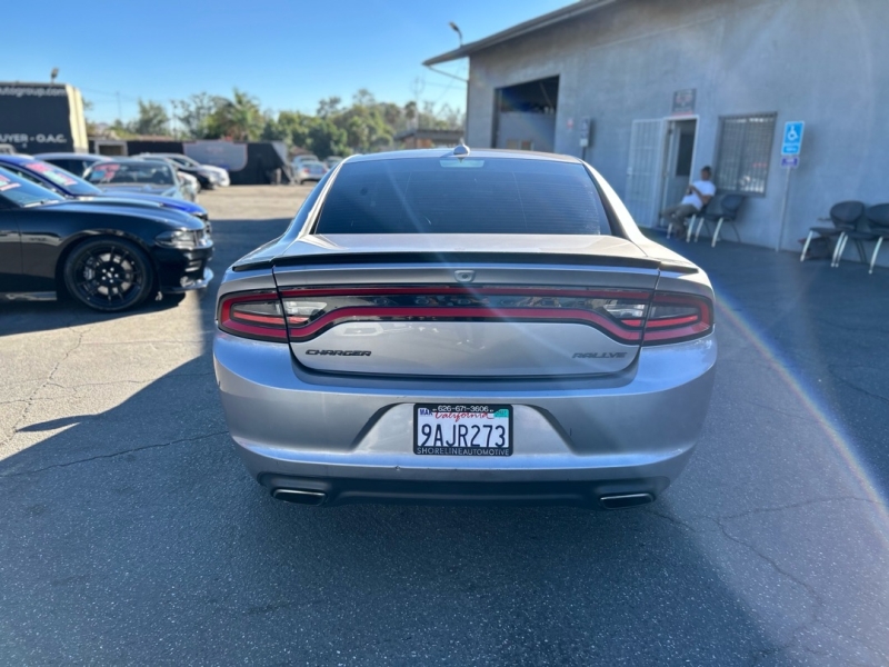 2015 Dodge Charger SXT