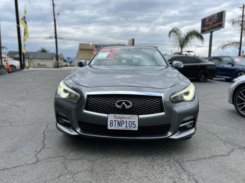2015 INFINITI Q50 