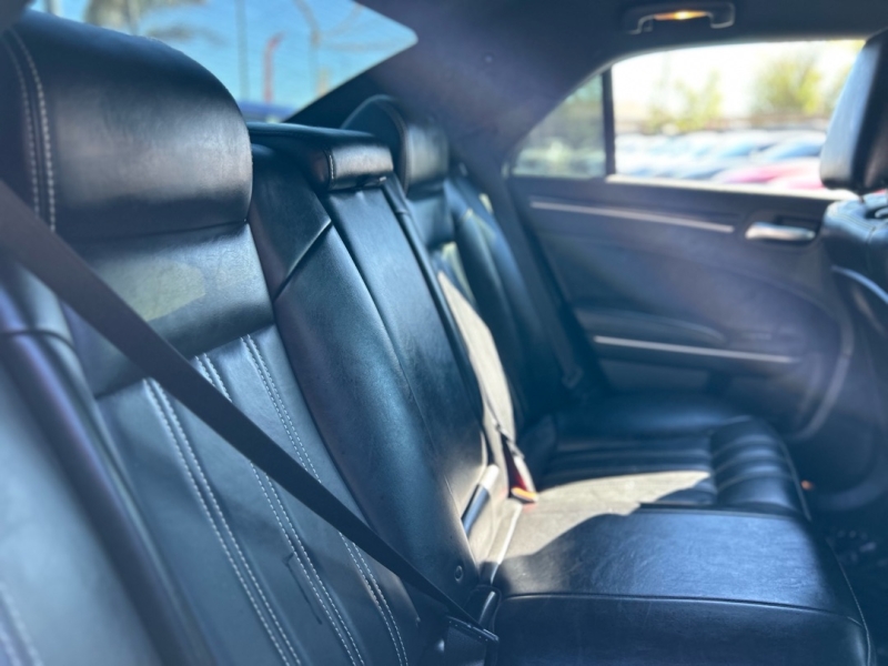 2019 Chrysler 300 S
