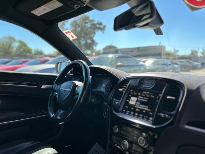 2019 Chrysler 300 S