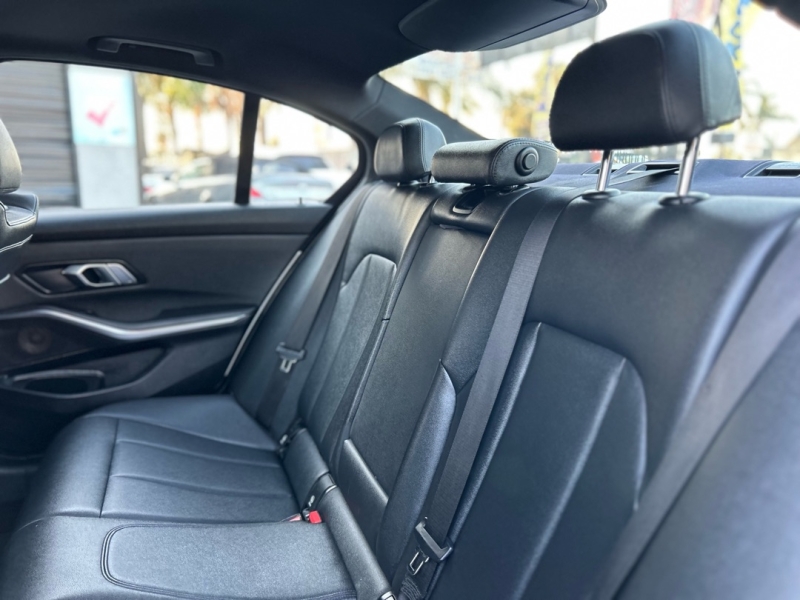 2019 BMW 3 Series 330i