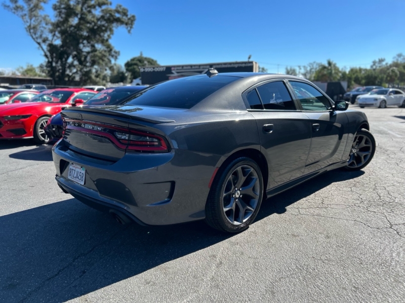 2018 Dodge Charger SXT Plus