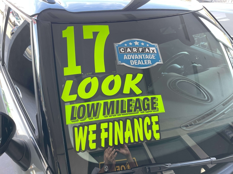 2017 Mini Clubman Base S photo 2