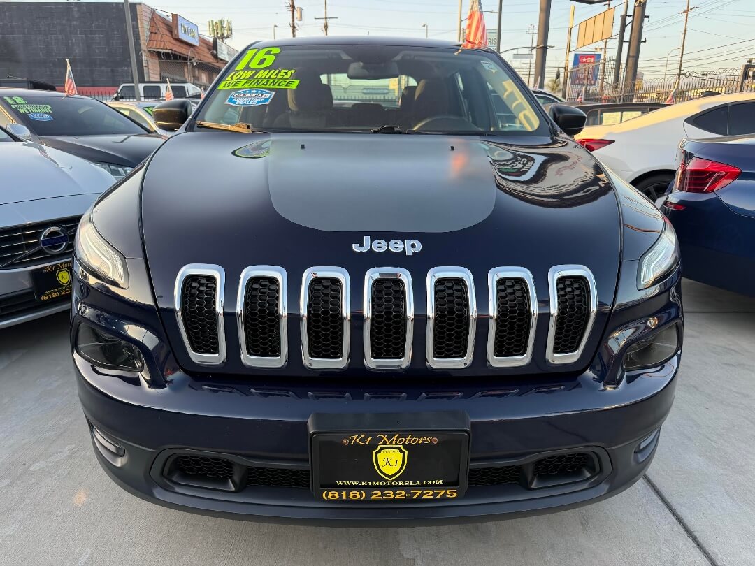2016 Jeep Cherokee Sport