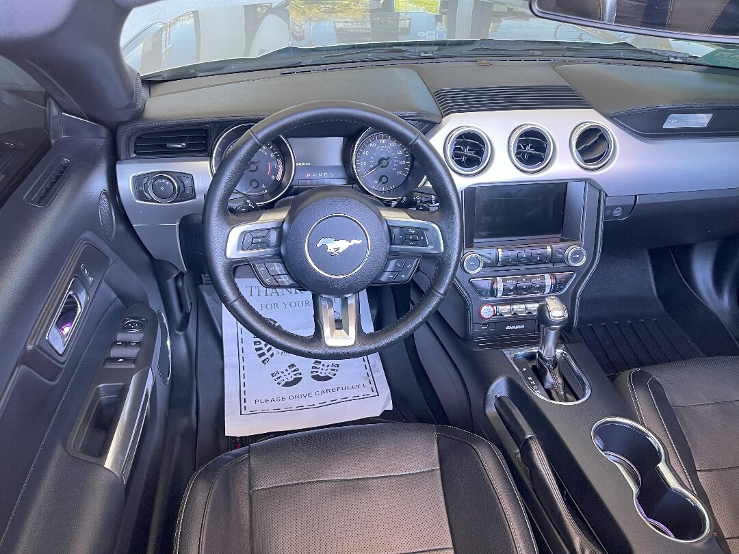 2017 Ford Mustang EcoBoost Premium - Photo 20
