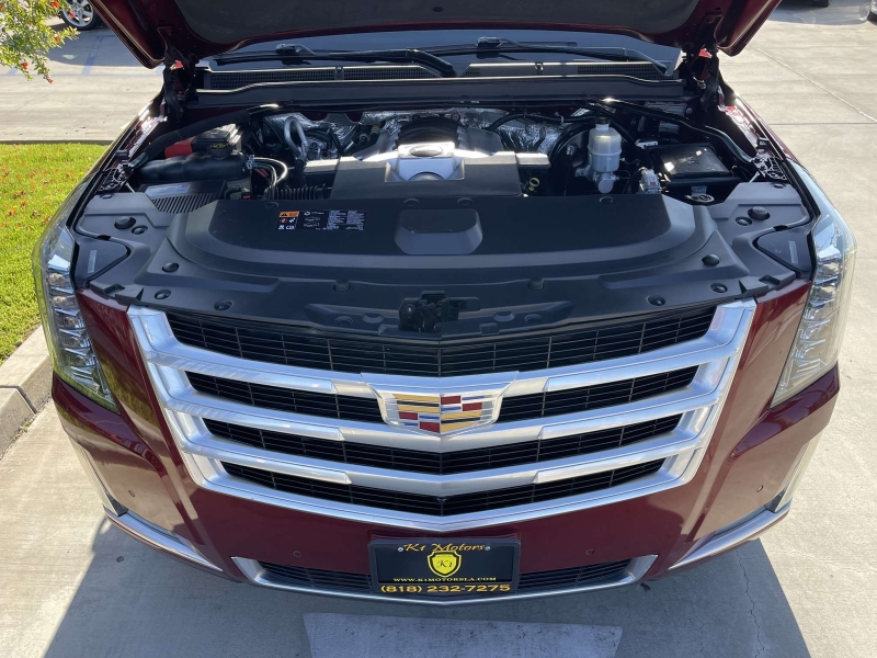 2016 Cadillac Escalade Premium Luxury photo 11