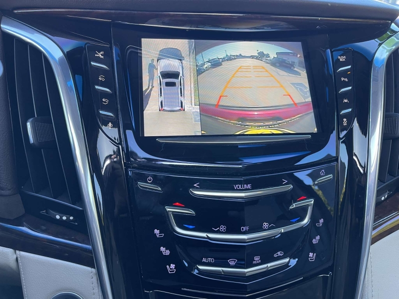 2016 Cadillac Escalade Premium Luxury photo 25