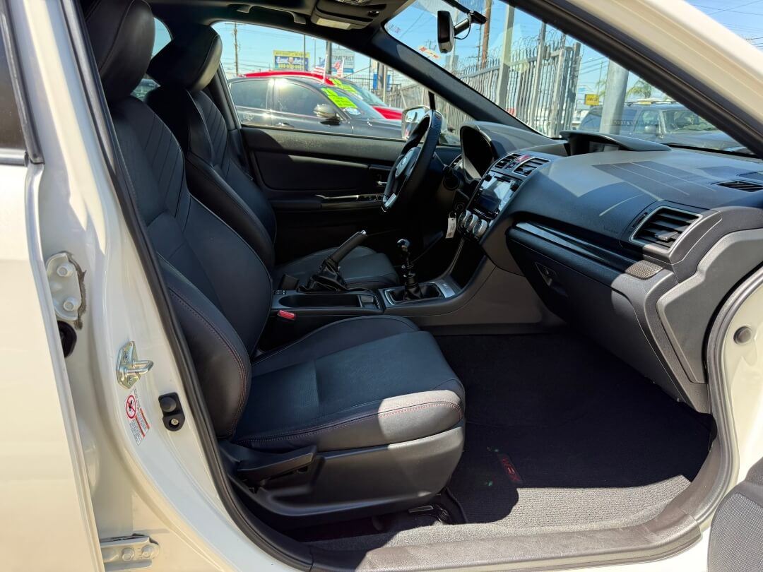 2017 Subaru WRX Limited photo 18