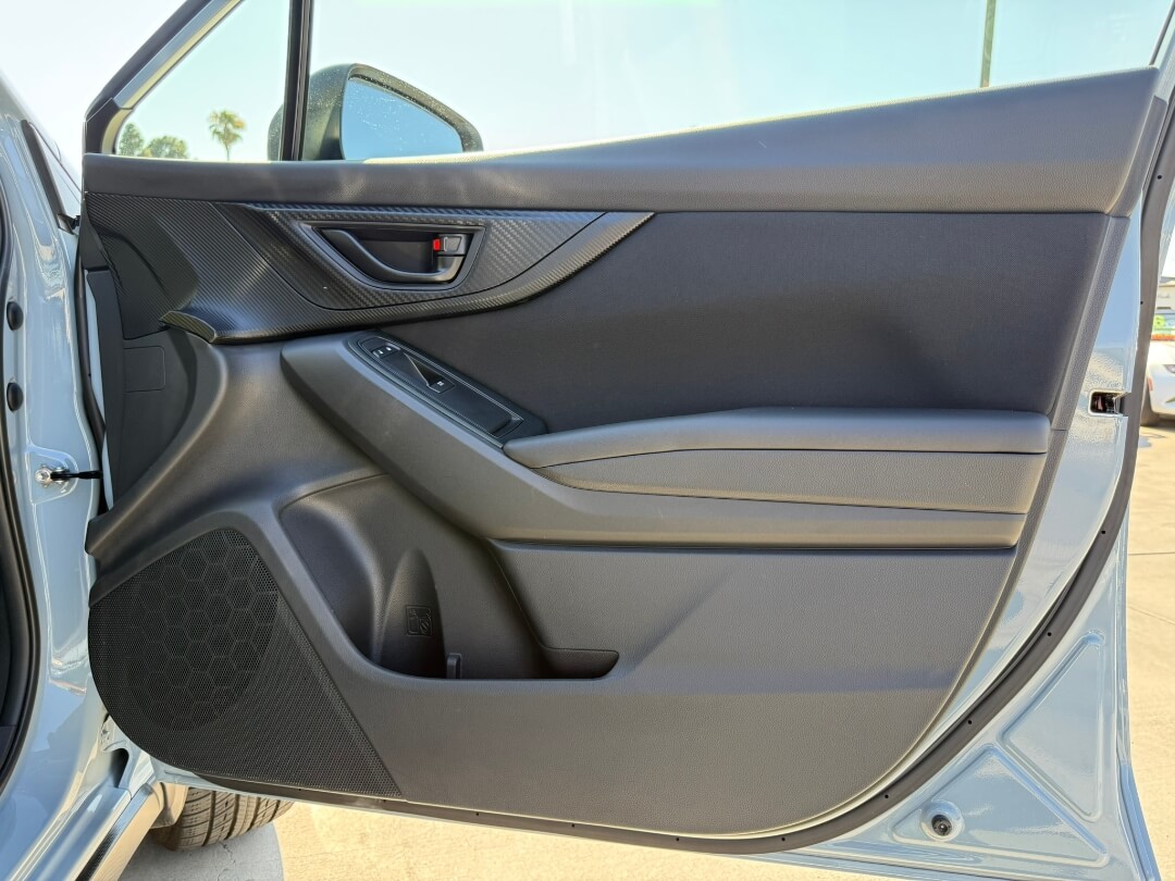 2023 Subaru Crosstrek Base photo 13
