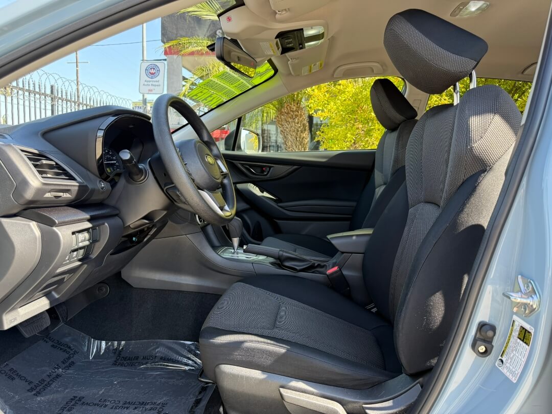 2023 Subaru Crosstrek Base photo 16