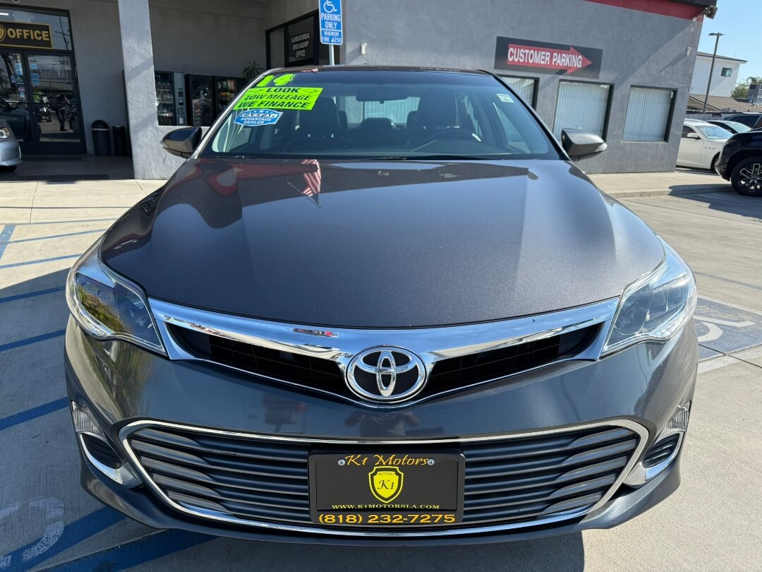 2014 Toyota Avalon XLE photo 9