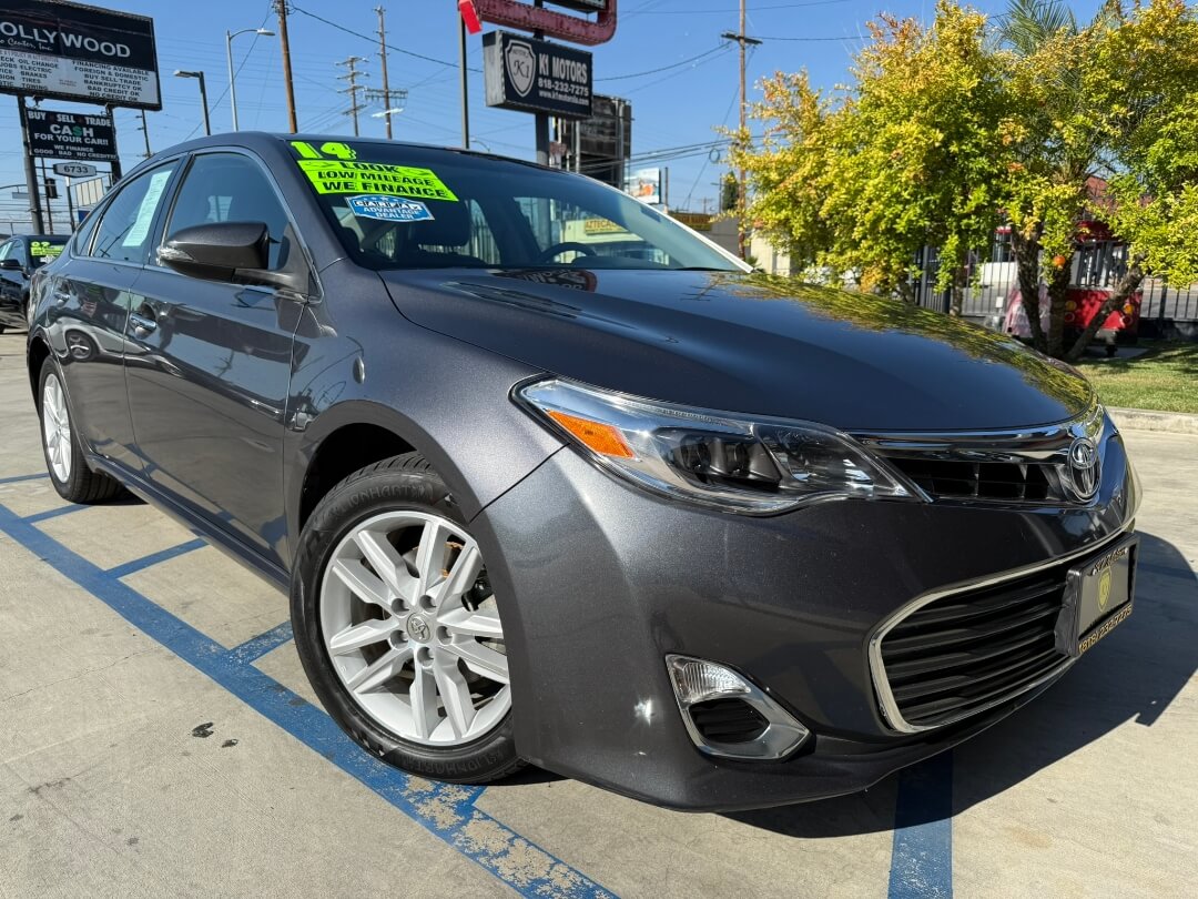 2014 Toyota Avalon XLE photo 3